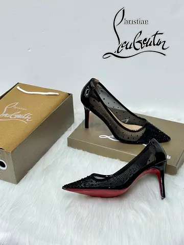 Christian Louboutin Follies Strass pumps. Ladies hills