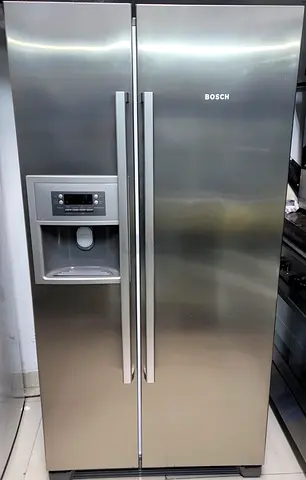 Bosch double door fridge freezer side by side water dispenser ice macker like new free delivery