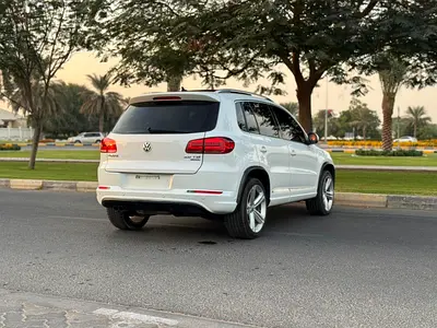 2015 Volkswagen TIGUAN — фото 10