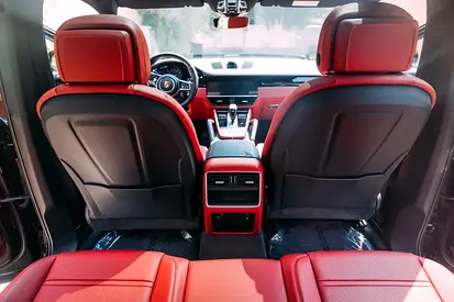 صورة 7 لـ 2020 Porsche CAYENNE