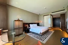 Top Floor | Amazing View | Hotel Apartment
