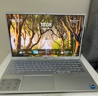 Dell Laptop for Sale - Great Condition or exchange with apple macbook