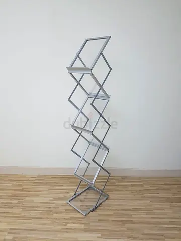 Unique Intertwined Bookshelf for Modern Interiors
