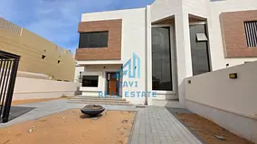 4 luxurious rooms || Unbeatable price || Spacious areas