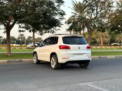 2015 Volkswagen TIGUAN — фото 8