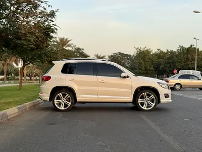 2015 Volkswagen TIGUAN — фото 6