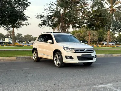 2015 Volkswagen TIGUAN — фото 3