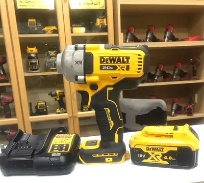 Dewalt Impact Wrench 18v (MID)B.L
