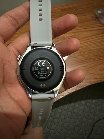 Smart Watch with Health Monitoring Features