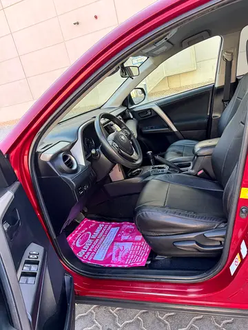 2018 Toyota RAV 4 — фото 7
