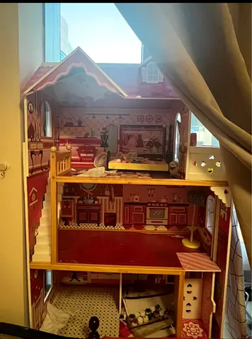 Doll house