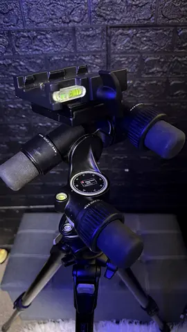 Manfrotto carbon fiber Tripod for Steady Shots