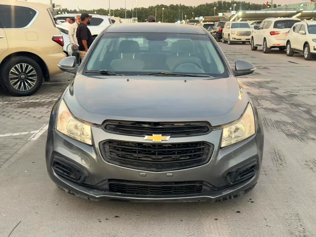 Chevrolet Cruze 2016 — photo 1 of 10