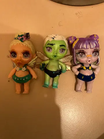 Poopsie Slime Surprise-Rainbow Surprise fantasy friends.