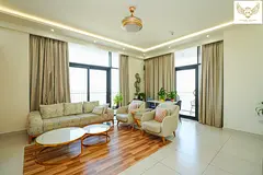 NEW LISTING | 3 BEDROOM | CORNER UNIT