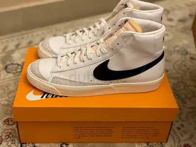 Nike blazer high
