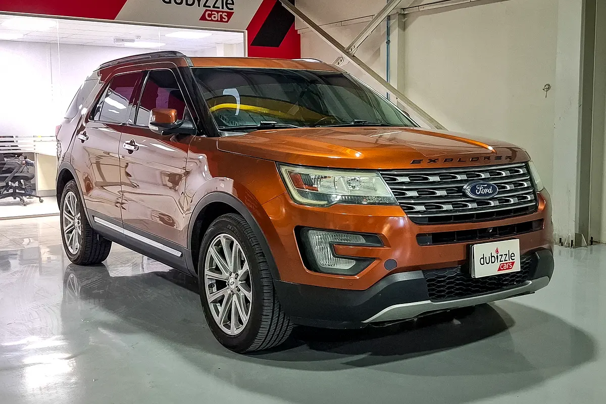 Ford Explorer 2017 — photo 1 of 15