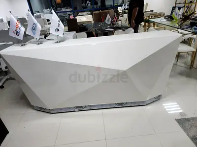 240cm glossy white reception table