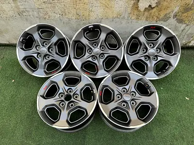 5x original Jeep Rubicon 17” rims