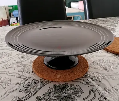 Cake stand
