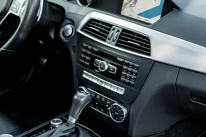 2011 Mercedes-BENZ C-CLASS 缩略图 19