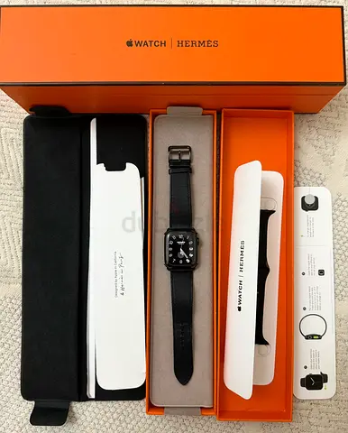 Apple Watch Hermès - Series 6 Luxury Smartwatch with Original Packaging