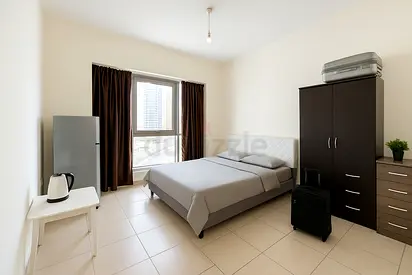 NO BROKERAGE - FURNISHED SEMI-MASTER ROOM OPPOSITE METRO WITH ALL FACILITIES