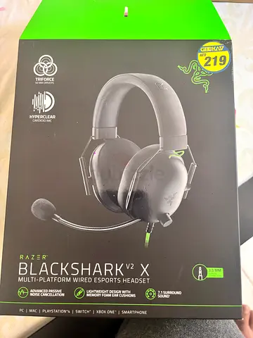 RAZER BLACKSHARK v2 X wired Gaming Headphone