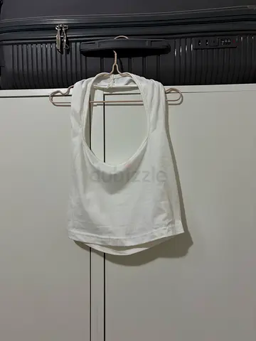 Stylish White Sleeveless Top