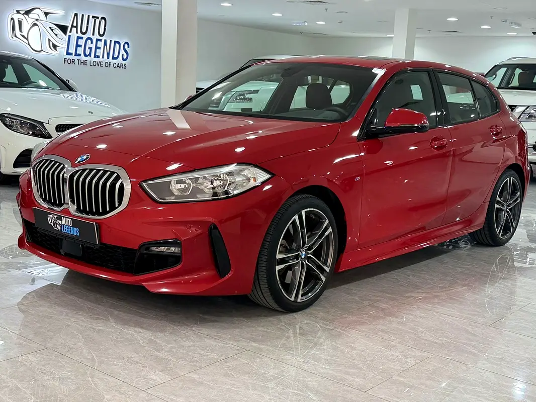 BMW 1-Series 2021 — photo 1 of 14