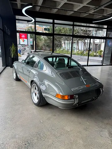 صورة 4 لـ 1977 Porsche 911