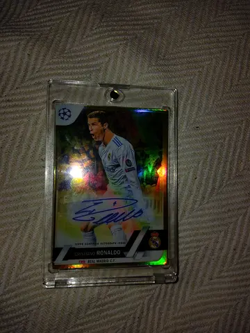 CRISTIANO RONALDO TOPPS CHROME 22/23 AUTOGRAPH CARD