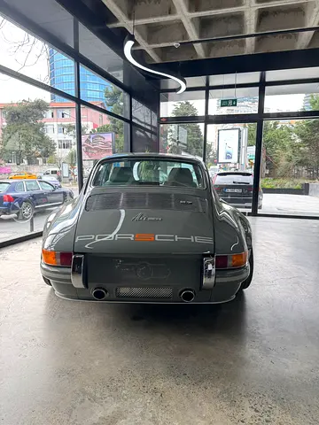 صورة 5 لـ 1977 Porsche 911