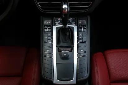Porsche Macan Standard, миниатюра 17