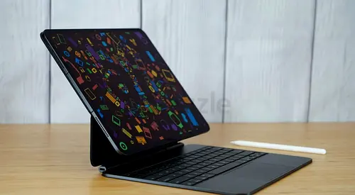 Apple iPad Pro 13-inch (M4): ultra retina XDR display 256 GB + magic keyboard