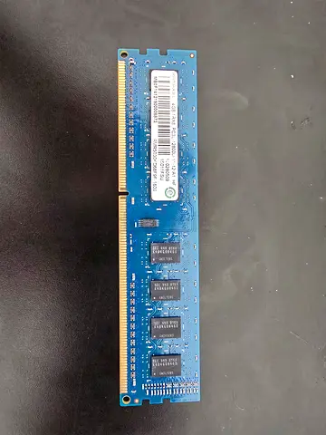 DIMM and SO-DIMM DDR 3 RAM Modules, several capacities and models