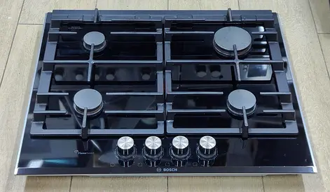 Bosch built-in Cooktop gas  top 4 burner 60by60 cm size  Excellent condition perfect working