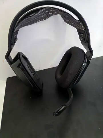 Logitech G733 Gaming Headset