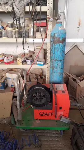 Aluminum Welding Machine with 2 argon cylinders, single phase connection. URGENT!