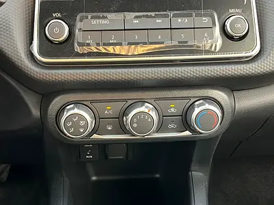 2024 Nissan KICKS 缩略图 11