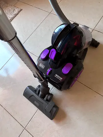 Efficient Black+Decker Vacuum Cleaner for Sale