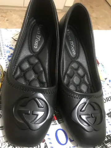 Black shoes size 38