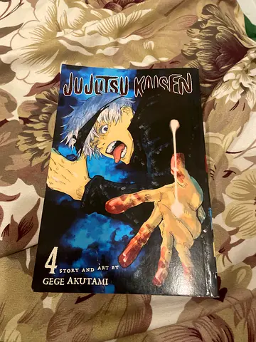 Jujutsu Kaisen Volume 4