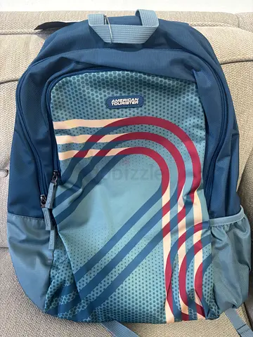 American tourister school bag