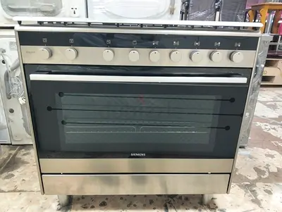 Siemens Gas Oven for Sale - Excellent Condition!