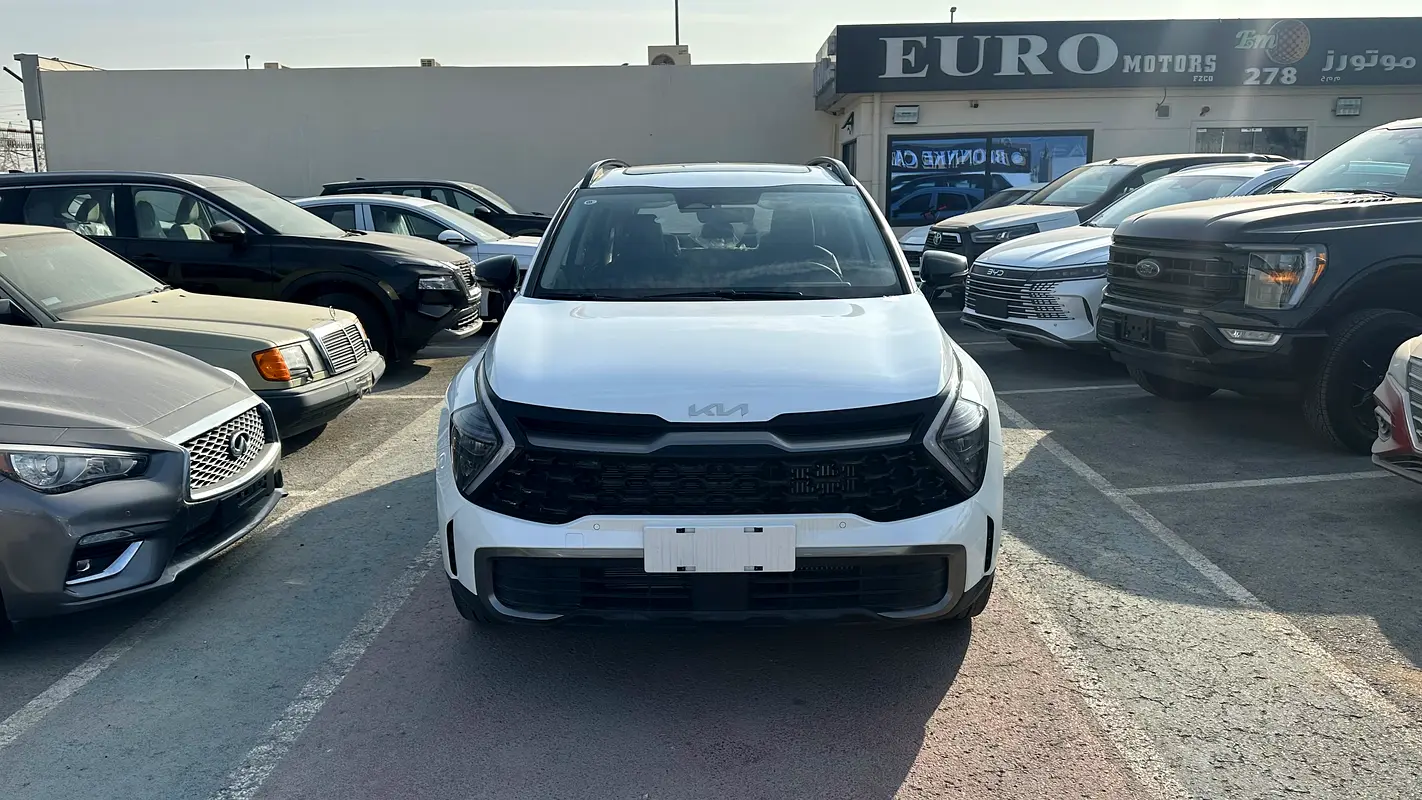 Kia Sportage 2025 — photo 1 of 20