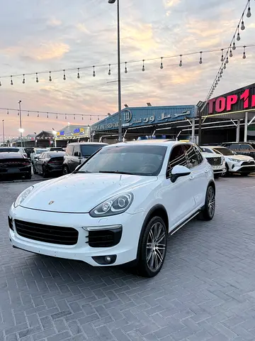 صورة 3 لـ 2015 Porsche CAYENNE