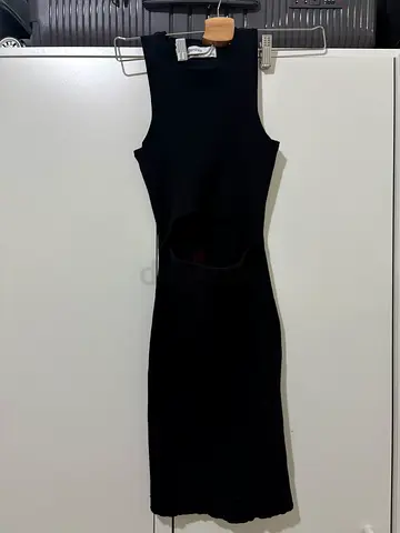 Elegant Black Bershka Dress Perfect for Any Occasion