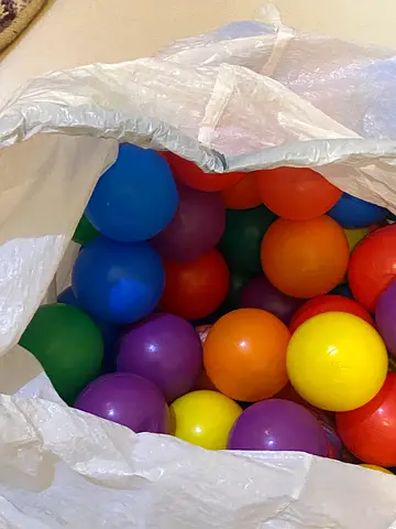 Colorful Bouncing Balls - Perfect for Playtime!