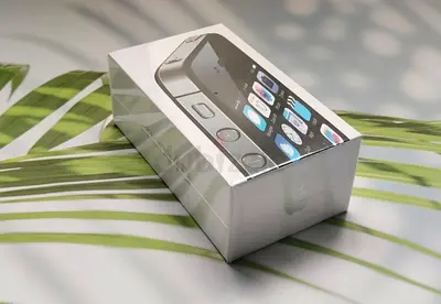 iPHONE 4 - ORIGINAL - SEALED PACK